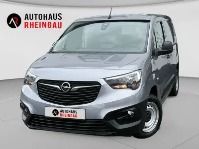 Gebraucht Opel Combo Life Edition 110 PS (80 kW) 2021 Kontrast grau/quarz silber Kombi