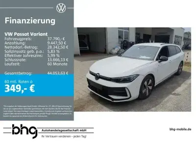 Gebraucht VW Passat R-line 193 PS (141 kW) 2025 Pure white Kombi