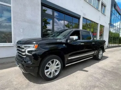 Neu Chevrolet Silverado 309 PS (227 kW) 2026 Schwarz SUV