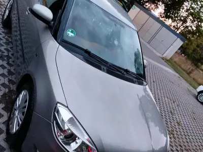 Gebraucht Skoda Roomster 105 PS (77 kW) 2011 Grau Van / Kleinbus