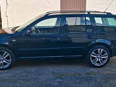Second-hand VW Golf IV 101 CP (74 kW) 2005 Negru Break