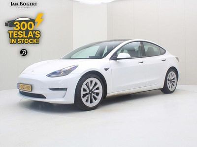 Weiß Gebraucht 2021 Tesla Model 3 Long Range AWD Limousine | 26.900 € (Fairer Preis)