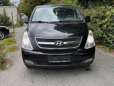 Hyundai H-1