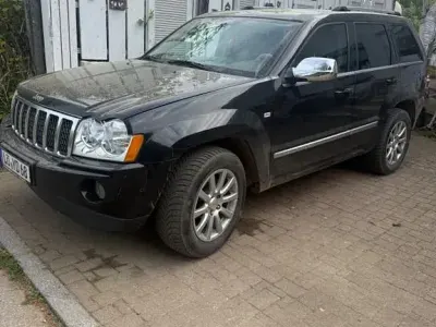 Usata Jeep Grand Cherokee Overland 218 CV (160 kW) 2009 Nero SUV