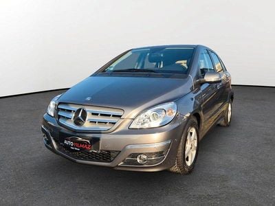Usata Mercedes B180 116 CV (85 kW) 2011 Grigio Monovolume