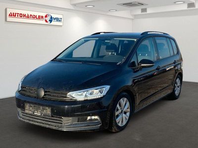 Gebraucht VW Touran Comfortline 150 PS (110 kW) 2018 Schwarz Van / Kleinbus