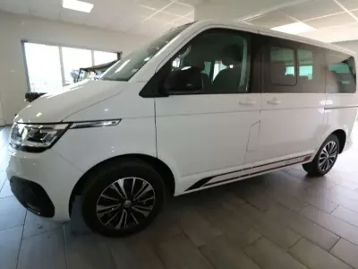 Gebraucht VW Multivan Edition 204 PS (150 kW) 2021 Candyweiß/dach schwarz Van / Kleinbus