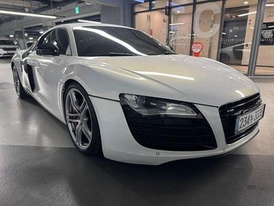 Weiß Gebraucht 2008 Audi R8 Coupé Sport Coupé | 39.900 €