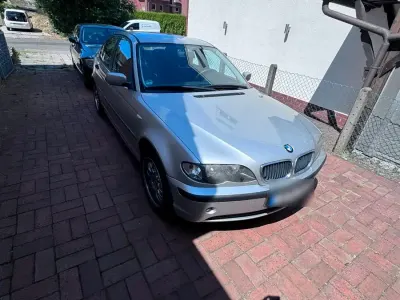 Gebraucht BMW 318 143 PS (105 kW) 2004 Silber Limousine