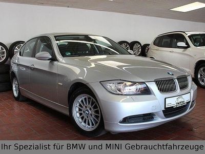 Second-hand BMW 325 Advantage 218 CP (160 kW) 2007 Argintiu Berlinǎ