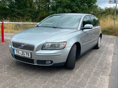 Gebraucht Volvo V50 136 PS (100 kW) 2006 Silber Kombi
