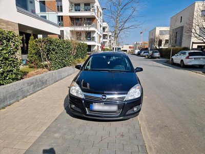 Gebraucht Opel Astra 120 PS (88 kW) 2008 Schwarz Kombi