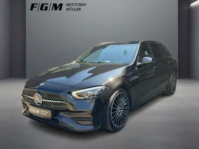 Gebraucht Mercedes C300 Night 265 PS (194 kW) 2024 Metalliclack obsidianschwarz m Kombi
