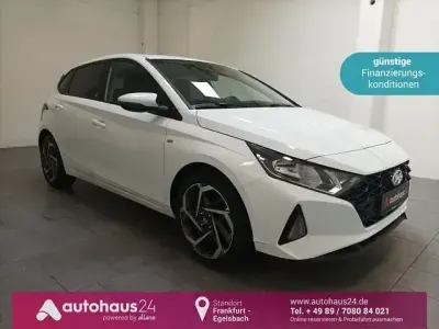 Usata Hyundai i20 101 CV (74 kW) 2021 Bianco Utilitaria