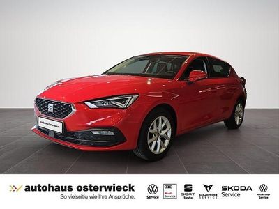 Gebraucht Seat Leon Style 150 PS (110 kW) 2022 Rot Limousine