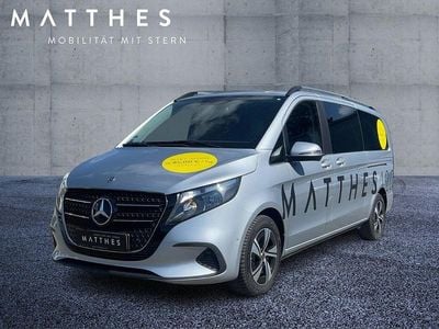 Usata Mercedes V250 190 CV (139 kW) 2025 Argento Monovolume
