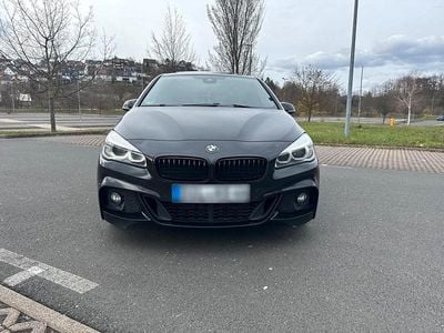 Gebraucht BMW 220 Active Tourer M Sport 190 PS (139 kW) 2016 Schwarz Van / Kleinbus