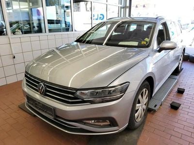 Usata VW Passat Business 150 CV (110 kW) 2023 Argento Station wagon
