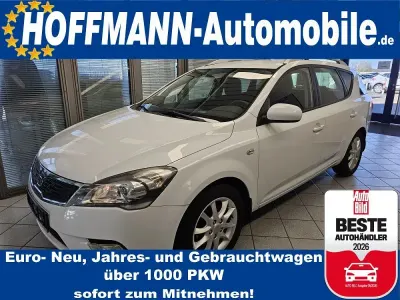 Gebraucht Kia Ceed EX 90 PS (66 kW) 2010 Weiß Kleinwagen