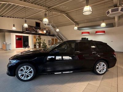 Gebraucht BMW 320 Sport Line 190 PS (139 kW) 2021 Schwarz Kombi