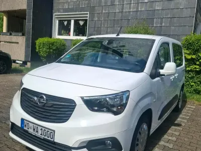 Occasion Opel Combo 77 ch (56 kW) 2019 Blanc Monospace