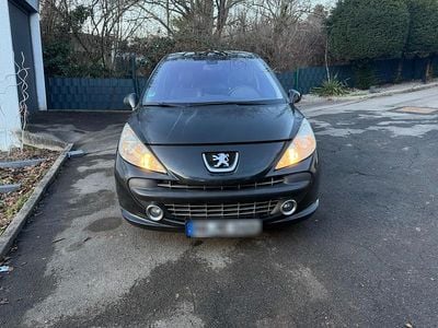Schwarz Gebraucht 2006 Peugeot 207 Coupé | 1.400 € (Guter Preis)
