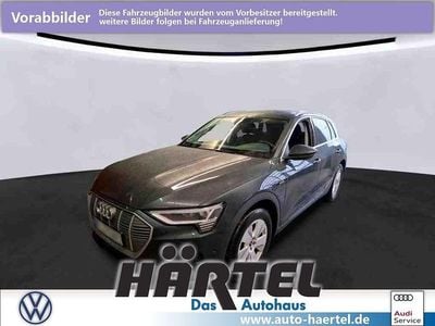 Second-hand Audi e-tron Ambiente 230 kW (313 CP) 2022 Gri SUV