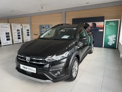 Gebraucht Dacia Jogger Comfort 91 PS (66 kW) 2023 Schwarz Van / Kleinbus