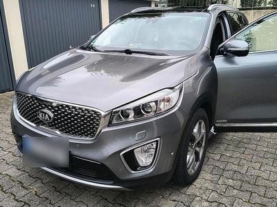 Second-hand Kia Sorento Platinum Edition 200 CP (147 kW) 2016 Verde SUV