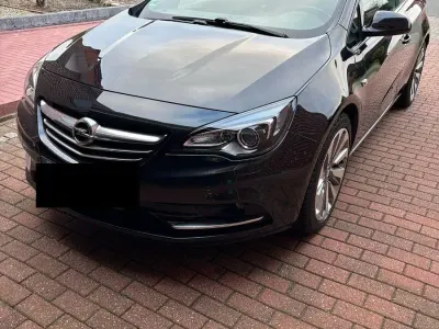 Gebraucht Opel Cascada Innovation 170 PS (125 kW) 2015 Schwarz Cabrio