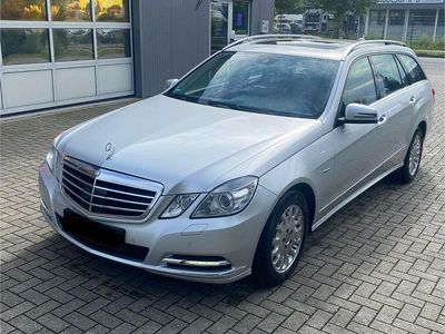Usata Mercedes E350 Elegance 265 CV (194 kW) 2010 Argento Station wagon