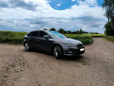 Gebraucht Seat Leon FR 150 PS (110 kW) 2014 Grau Kombi