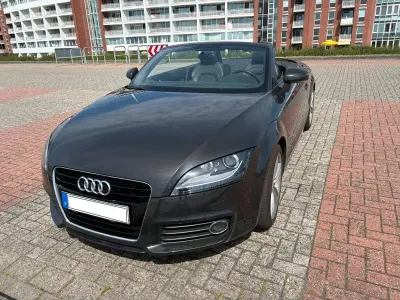 Gebraucht Audi TT Roadster Sport 211 PS (155 kW) 2013 Grau Cabrio