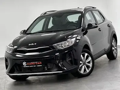 Gebraucht Kia Stonic Vision 101 PS (74 kW) 2024 Schwarz SUV