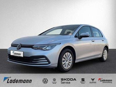Gebraucht VW Golf VIII Basis 116 PS (85 kW) 2022 Reflexsilber Limousine