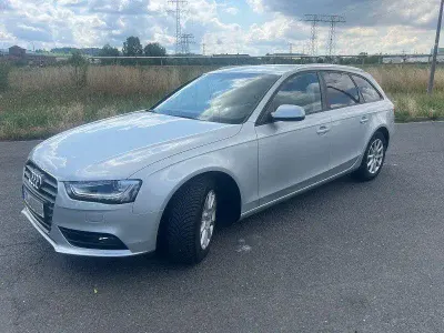 Gebraucht Audi A4 Attraction 143 PS (105 kW) 2012 Silber Kombi