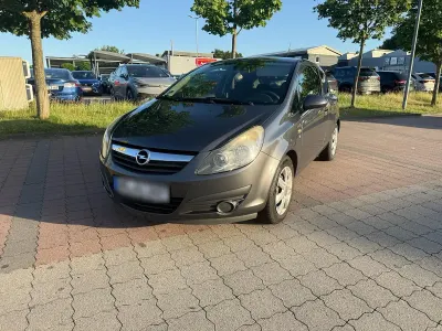 Gebraucht Opel Corsa 86 PS (63 kW) 2010 Grau Kleinwagen