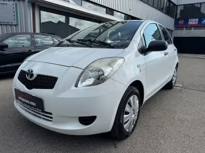 Gebraucht Toyota Yaris Cool 69 PS (50 kW) 2008 Weiß Kleinwagen