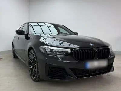 Gebraucht BMW 540 M Sport 333 PS (244 kW) 2022 Grau Limousine