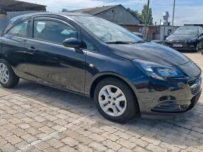 Gebraucht Opel Corsa Edition 90 PS (66 kW) 2016 Schwarz Kleinwagen