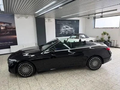 Gebraucht Mercedes CLE220 AMG line 197 PS (144 kW) 2025 Obsidianschwarz metallic Cabrio