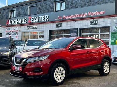 Rot Gebraucht 2018 Nissan Qashqai Visia SUV | 10.950 € (Fairer Preis)