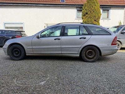 Gebraucht Mercedes C220 150 PS (110 kW) 2007 Silber Kombi