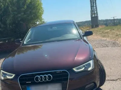 Gebraucht Audi A5 Comfort 204 PS (150 kW) 2013 Violet Coupé