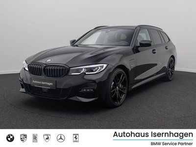 Gebraucht BMW 330e M Sport 292 PS (214 kW) 2022 Saphirschwarz  475 Kombi