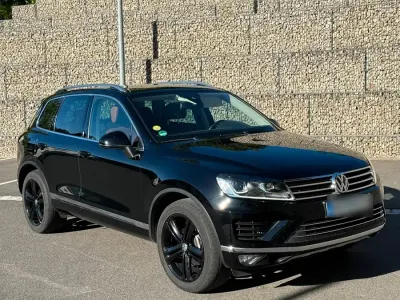 Gebraucht VW Touareg 262 PS (192 kW) 2015 Schwarz SUV