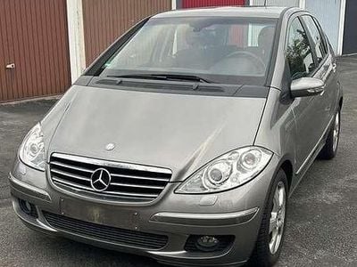Mercedes 200