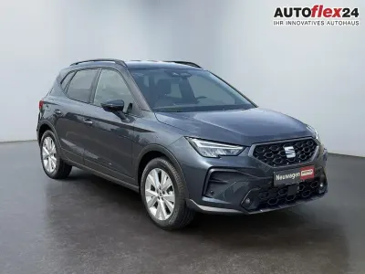 Neu Seat Arona FR 150 PS (110 kW) 2025 Midnight schwarz / da... SUV