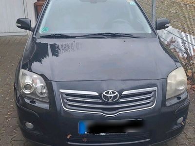 gebraucht Toyota Avensis Combi 2.2 D-CAT Executive