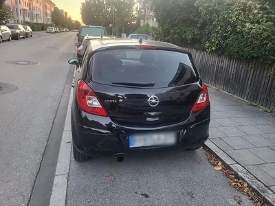 Gebraucht Opel Corsa 75 PS (55 kW) 2011 Schwarz Limousine